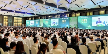尊龙凯时人生就是搏中国亮相全国儿科大会 秉持科学实证推动学科交叉融合助力儿科创新发展
